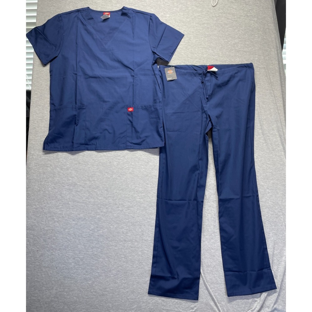 Dickies 2 Piece Scrubs Set Unisex Adult Medium Navy Blue Everyday Wear Medical